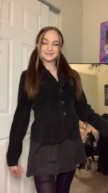 Undress me down to my stockings 🤍